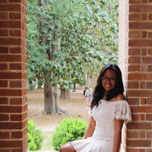 Meet your Posher, Leah